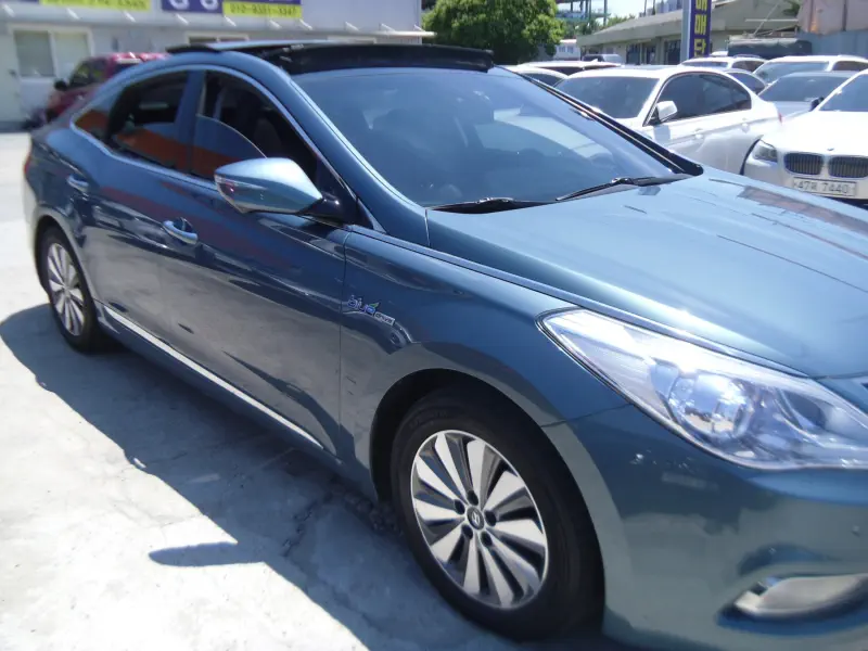 Hyundai Grandeur