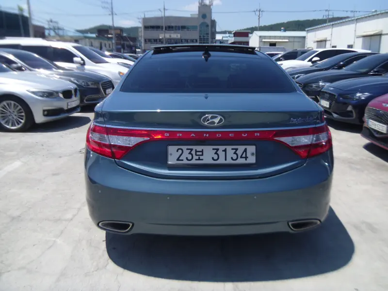 Hyundai Grandeur