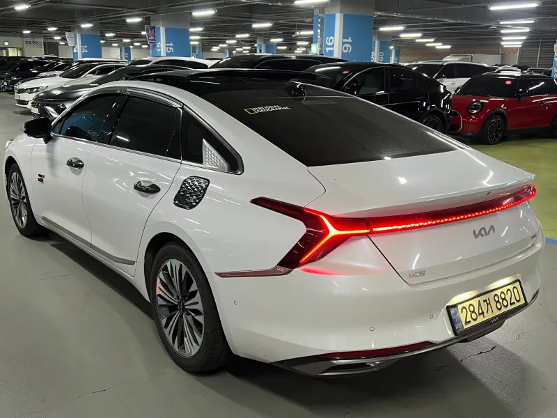Kia K8