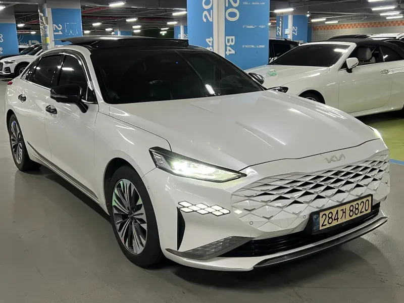 Kia K8