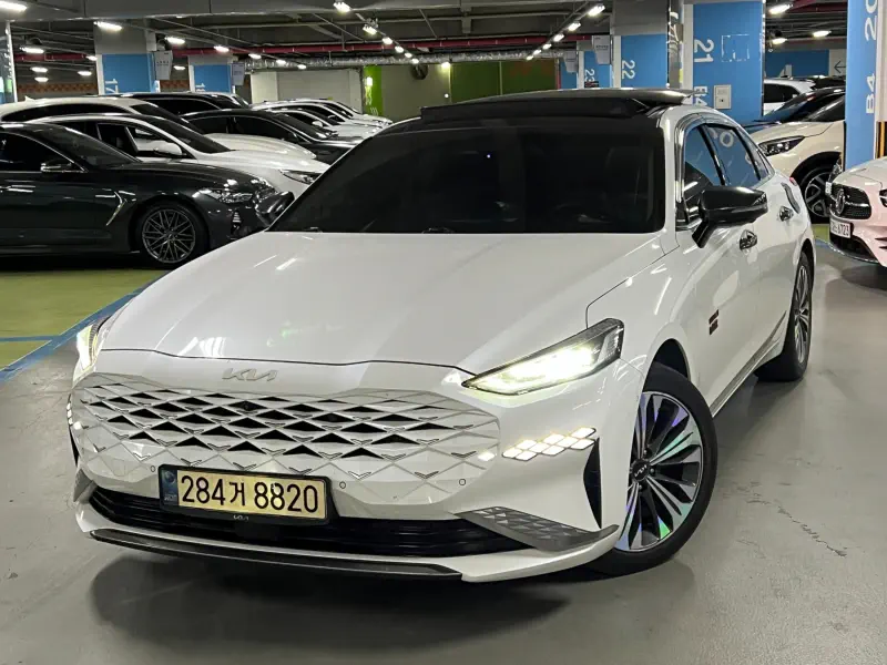 Kia K8