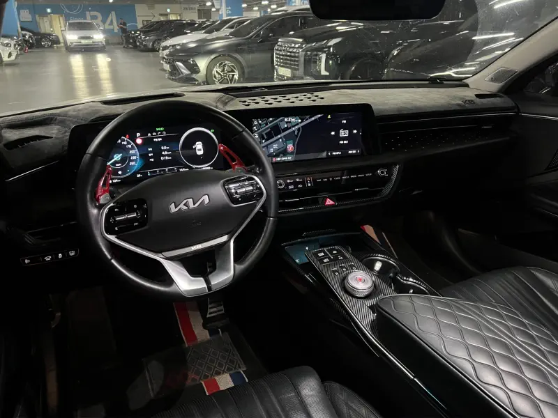 Kia K8