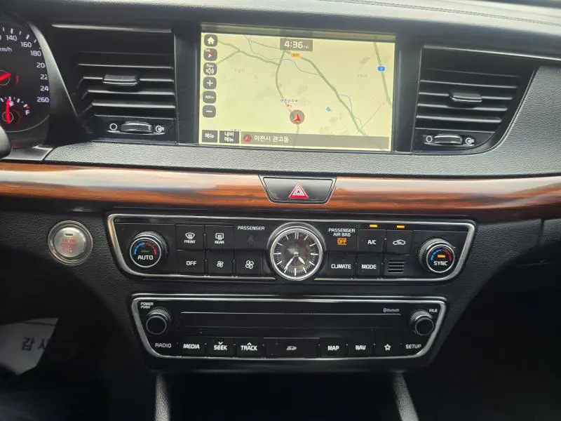 Kia K7