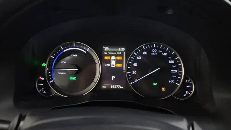 Lexus ES300h