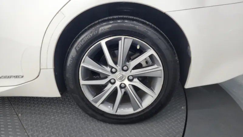Lexus ES300h