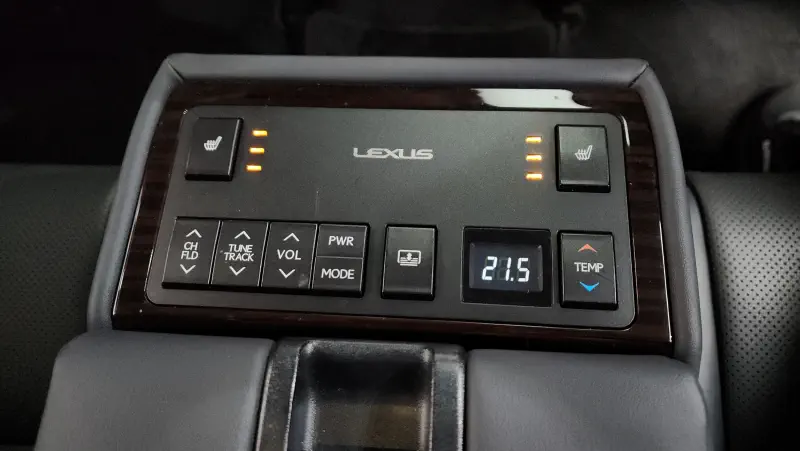 Lexus ES300h