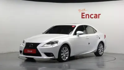 Lexus IS250