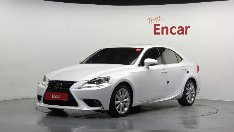 Lexus IS250