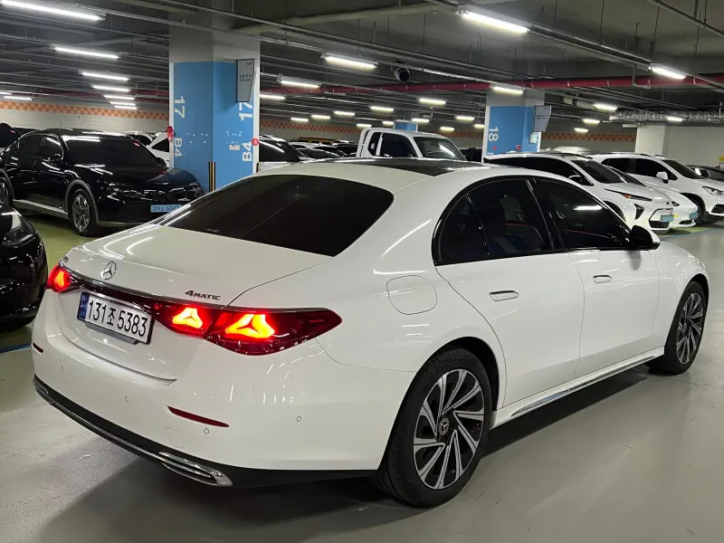 Mercedes-Benz E-Class