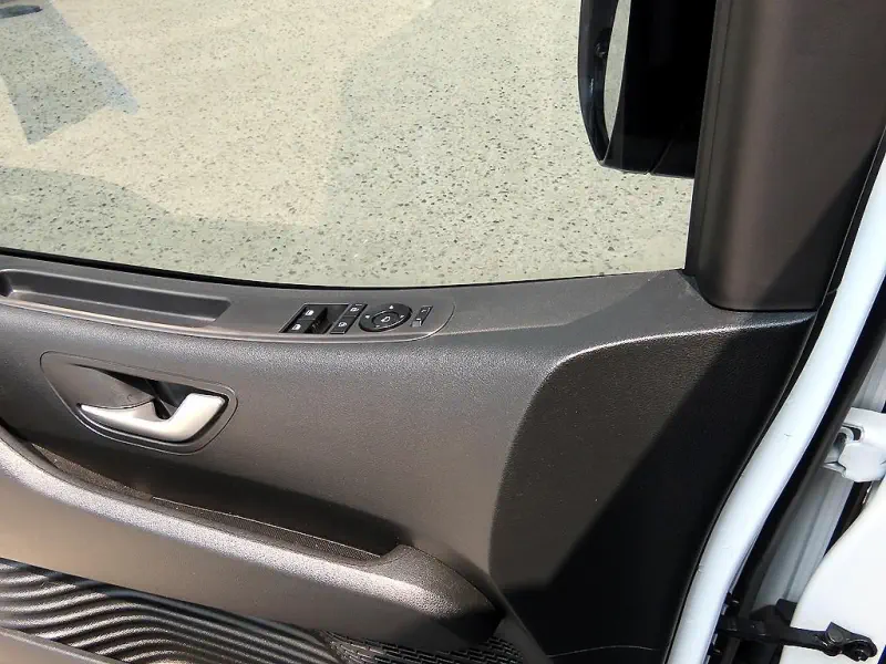 Hyundai ST1