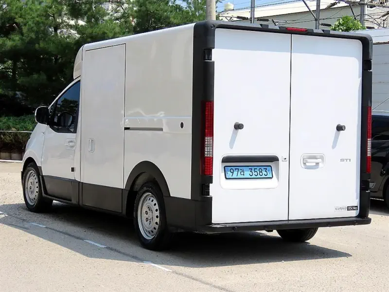 Hyundai ST1