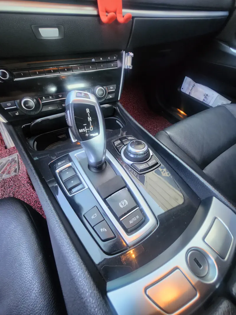 BMW 5-Series Gran Turismo