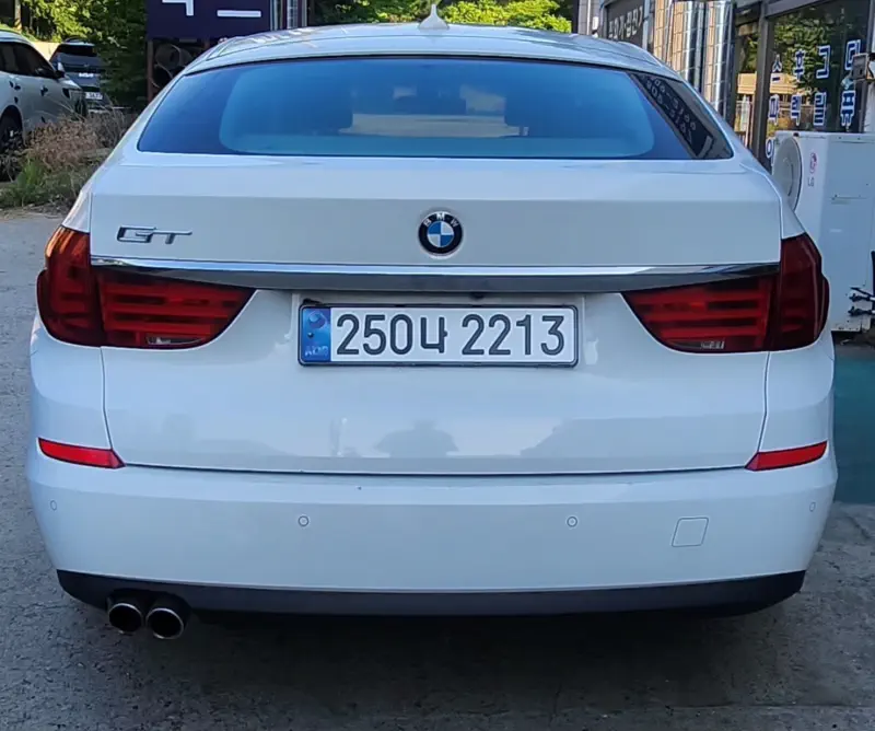 BMW 5-Series Gran Turismo