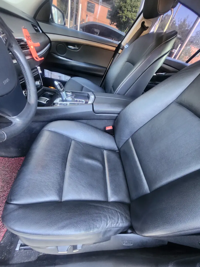 BMW 5-Series Gran Turismo