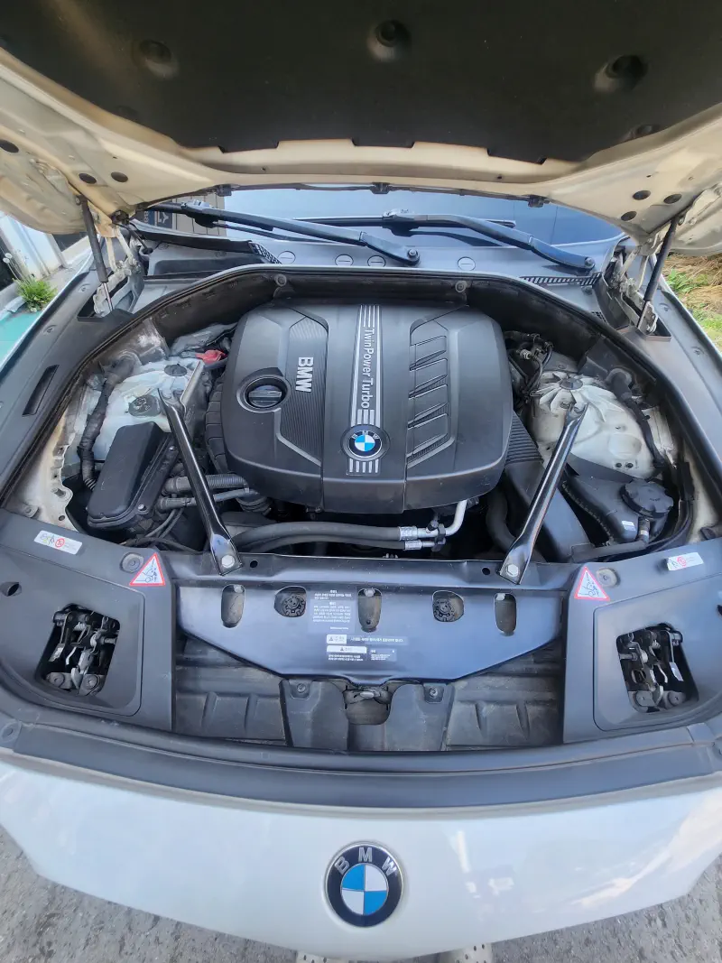 BMW 5-Series Gran Turismo