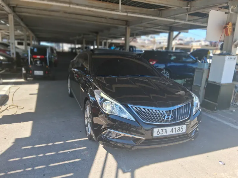 Hyundai Grandeur