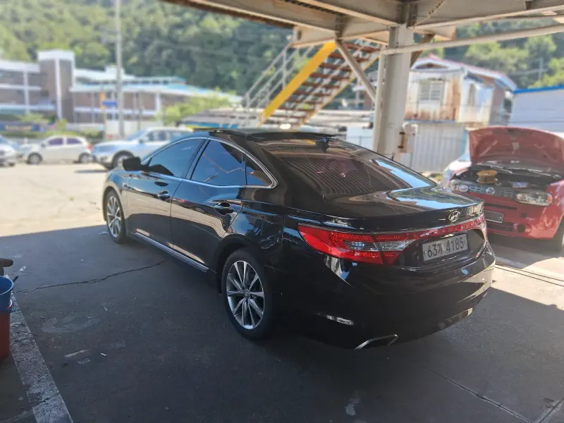 Hyundai Grandeur