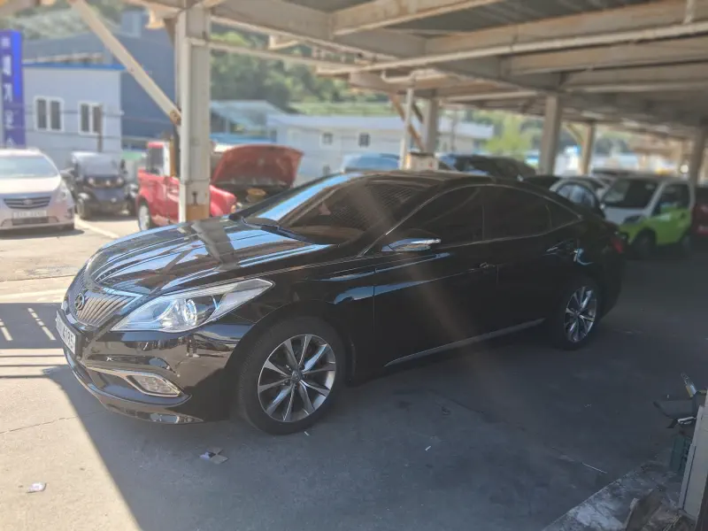 Hyundai Grandeur