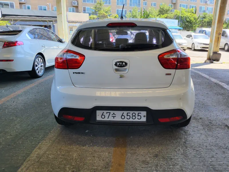 Kia pride