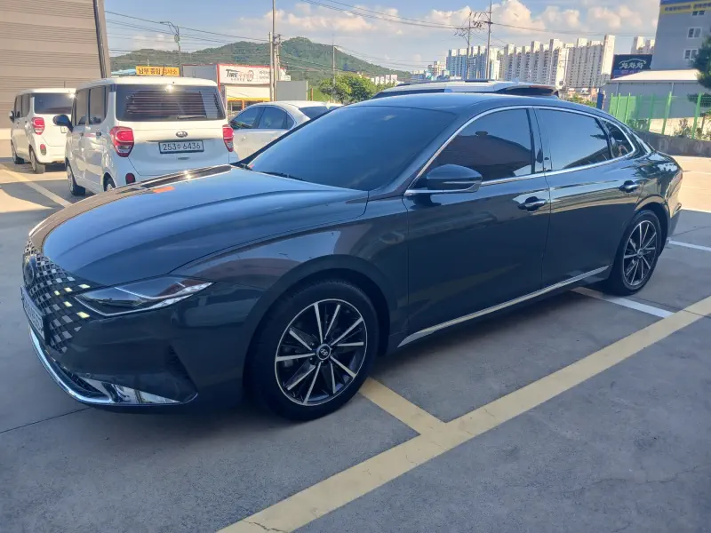Hyundai Grandeur