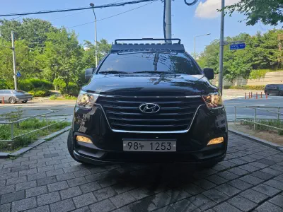 Hyundai Grand Starex