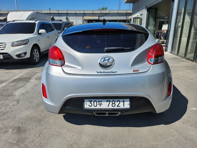 Hyundai Veloster