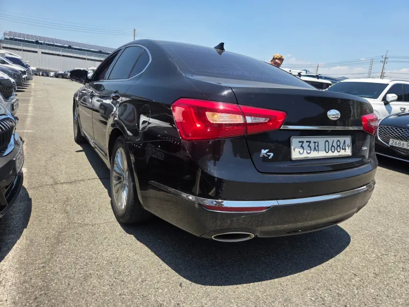 Kia K7