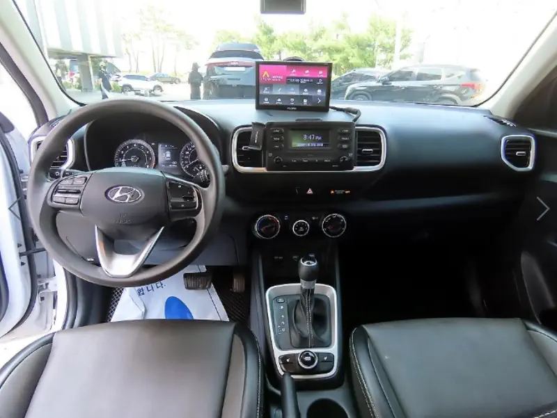 Hyundai Venue
