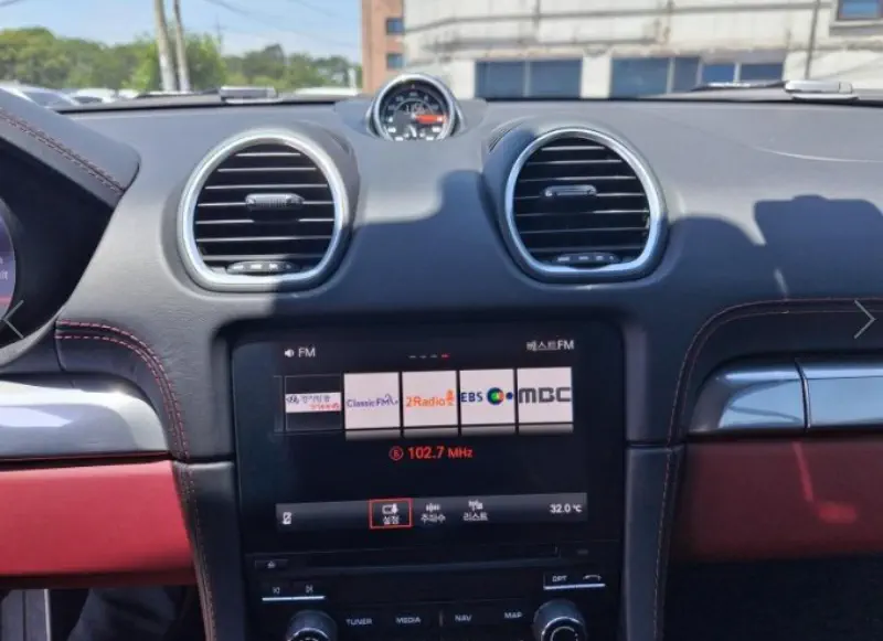 Porsche Cayman