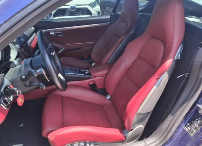 Porsche Cayman