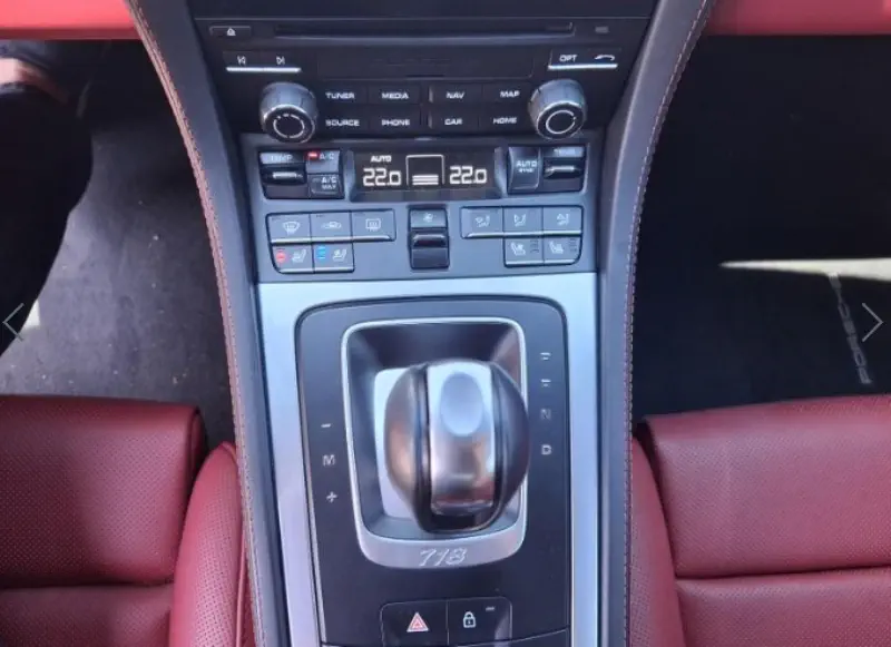 Porsche Cayman