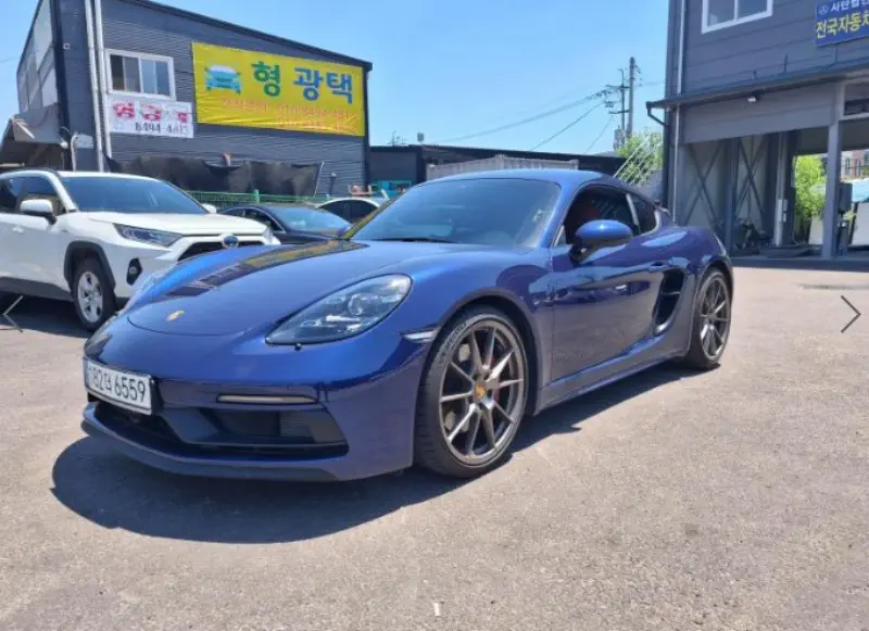 Porsche Cayman