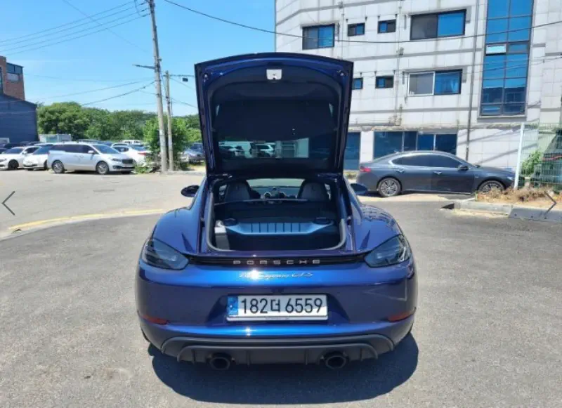 Porsche Cayman