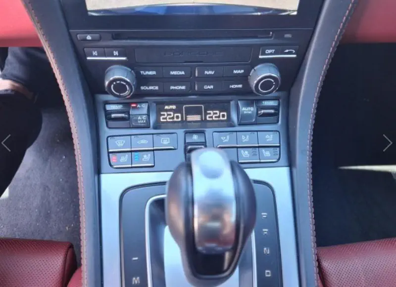 Porsche Cayman