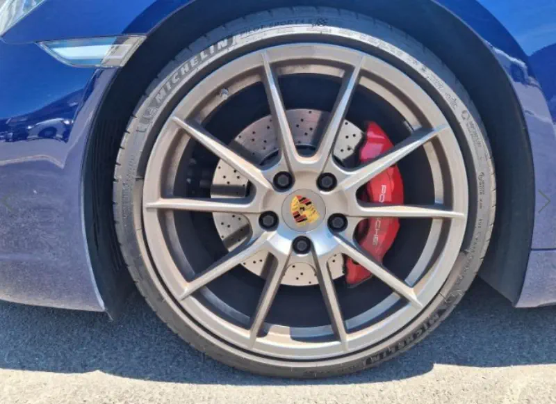 Porsche Cayman