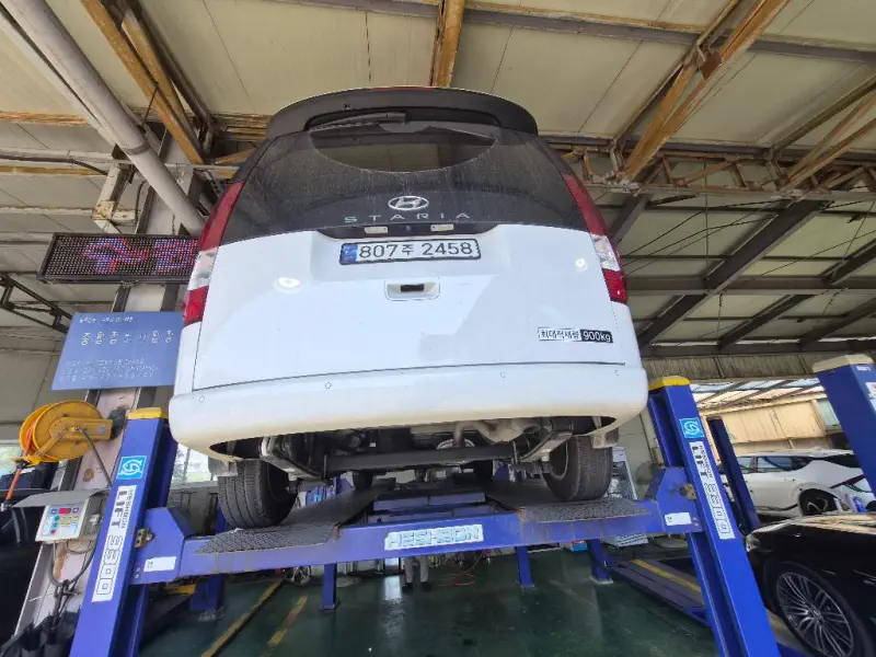 Hyundai Staria
