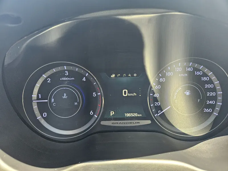 Hyundai Grandeur