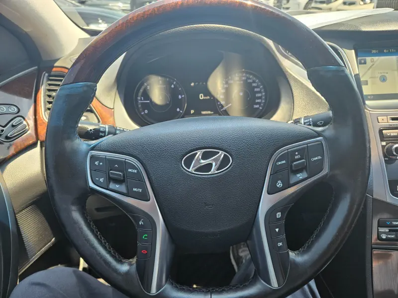 Hyundai Grandeur