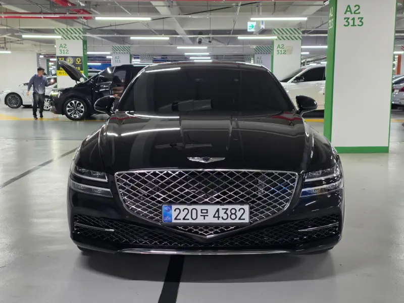 Genesis G80