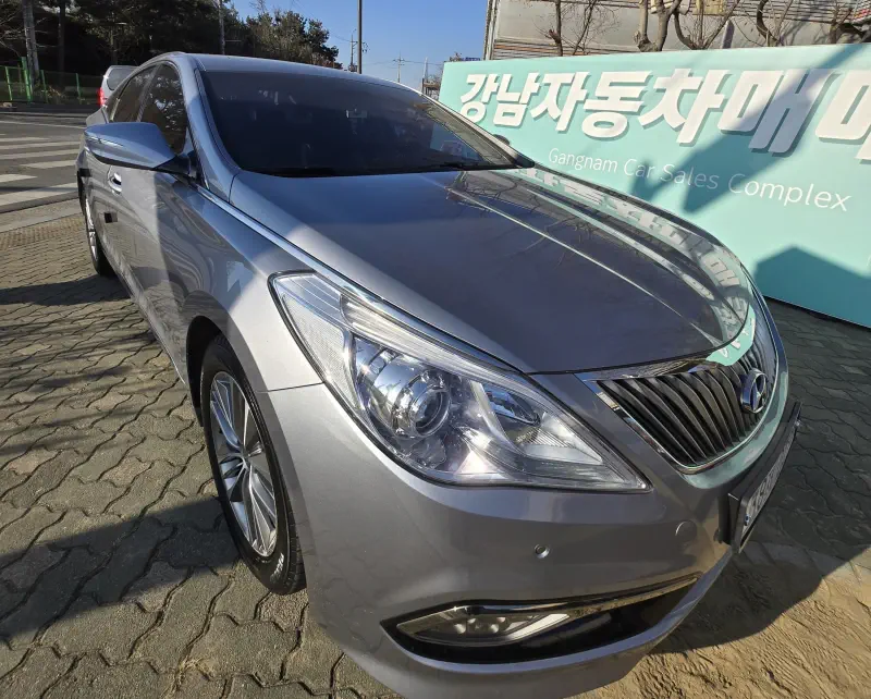 Hyundai Grandeur