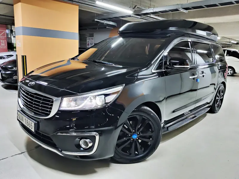 Kia Carnival