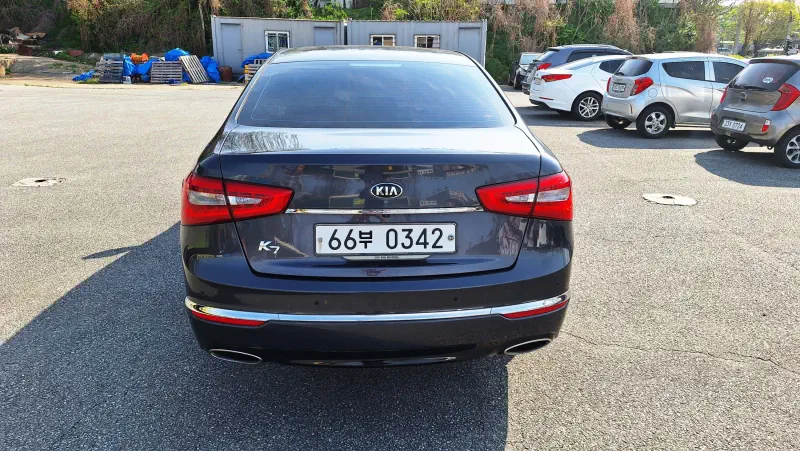 Kia K7
