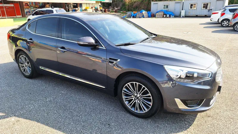 Kia K7