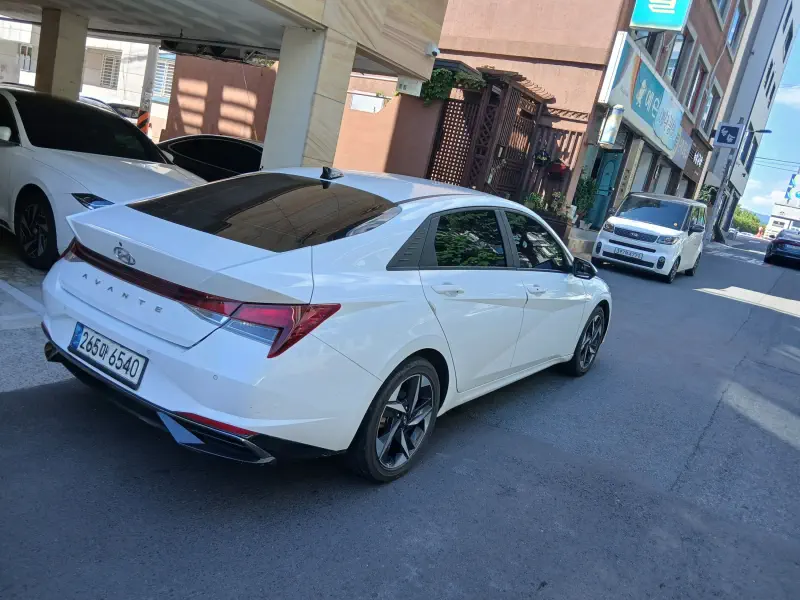 Hyundai AVANTE