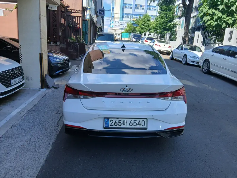 Hyundai AVANTE