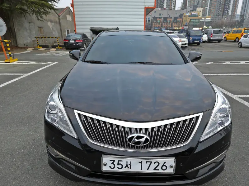 Hyundai Grandeur