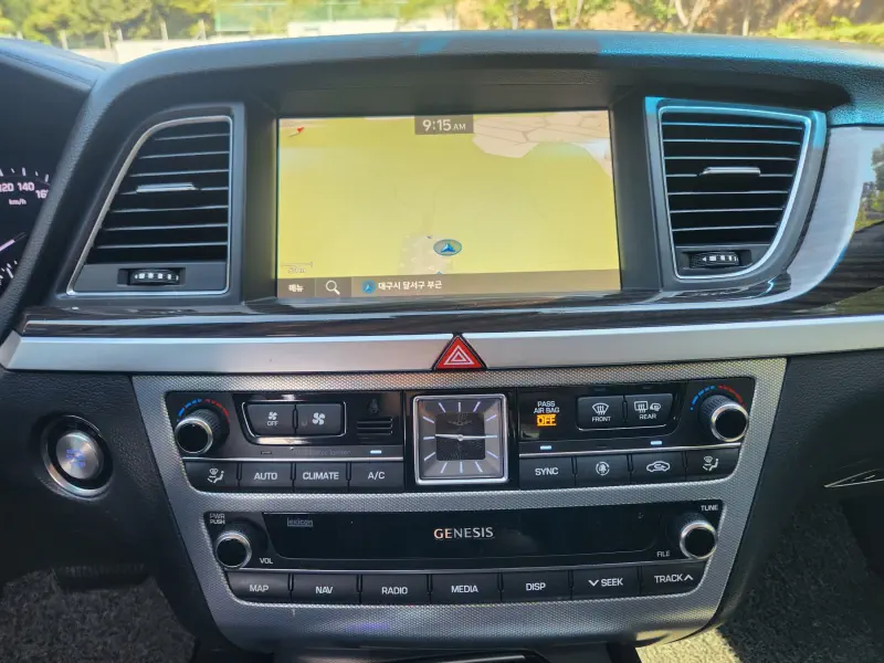 Genesis G80