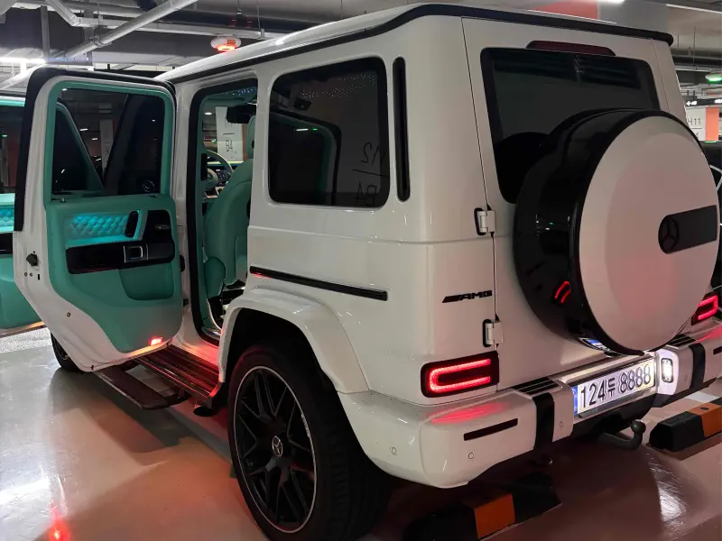 Mercedes-Benz G-Class