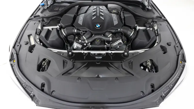 BMW 8-Series