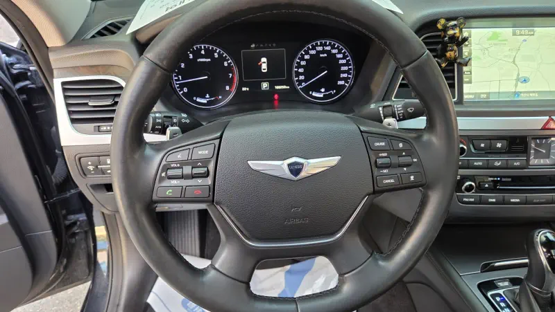 Hyundai Genesis